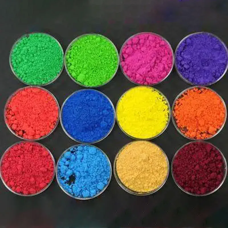 How is organic pigment made?